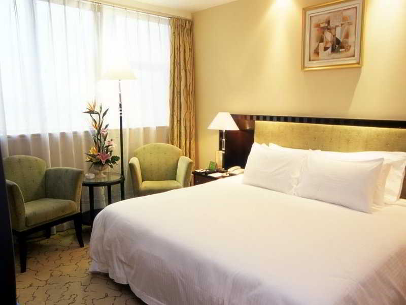 Best Western New Century Hotel Шанхай Экстерьер фото